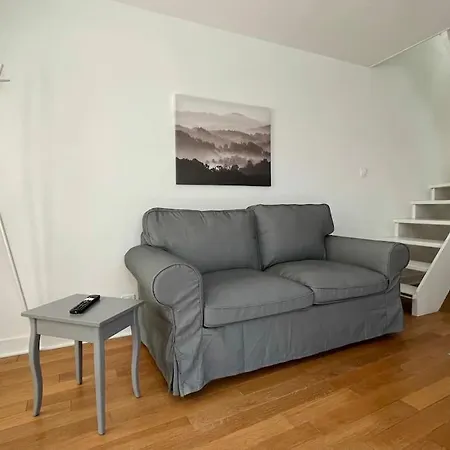 Apartman Superbe T3 Atypique Dans Le Quartier Historique *