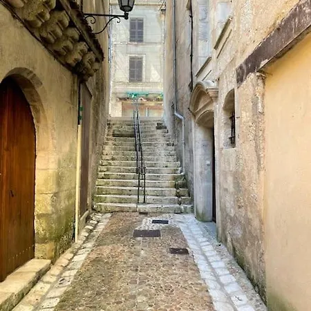 Apartman Superbe T3 Atypique Dans Le Quartier Historique Périgueux